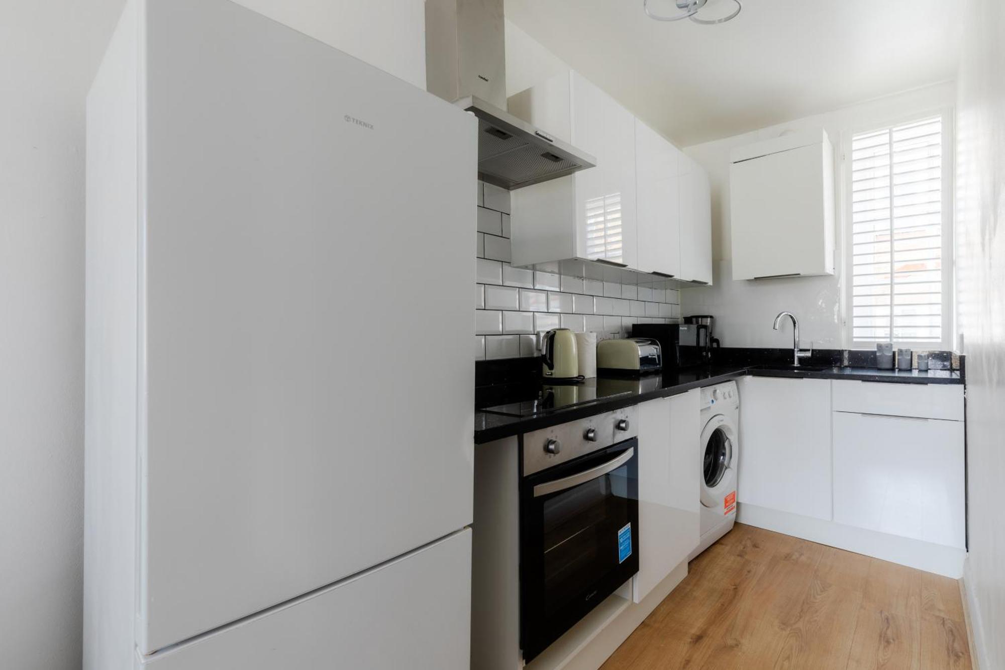 Cozy 1 Bedroom Flat Paddington Лондон Стая снимка